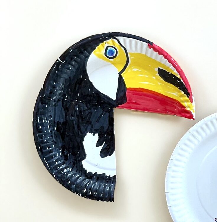 How to Make a Simple Paper Plate Toucan with Kindies (5-minute Craft)